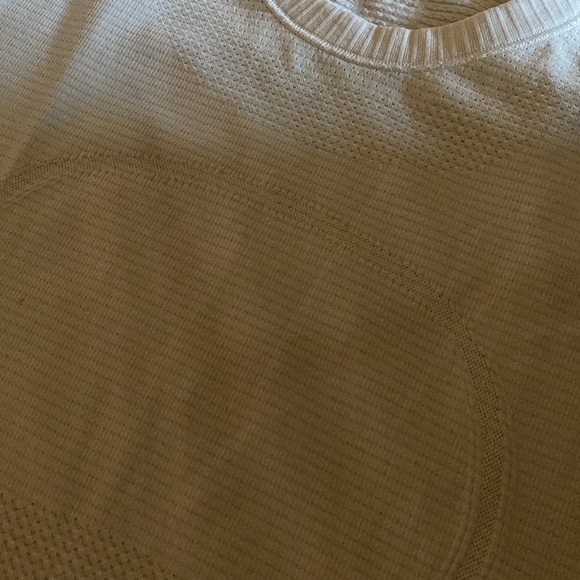 Lululemon Swiftly Tech Short Sleeve - Picture 7 of 12